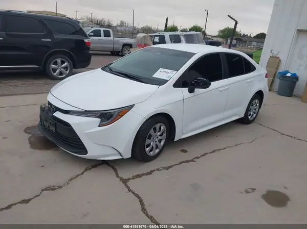 5YFB4MDE9RP212019 2024 TOYOTA COROLLA - Image 2
