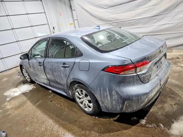 5YFB4MDE9RP213705 2024 TOYOTA COROLLA - Image 2