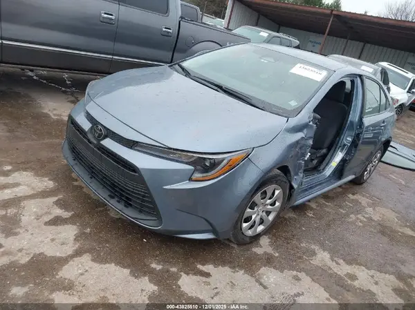 5YFB4MDE9RP216457 2024 TOYOTA COROLLA - Image 2