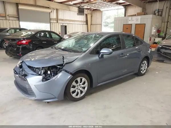 5YFB4MDE9RP223084 2024 TOYOTA COROLLA - Image 2