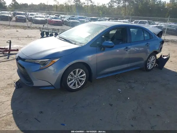 5YFB4MDE9SP232499 2025 TOYOTA COROLLA - Image 2