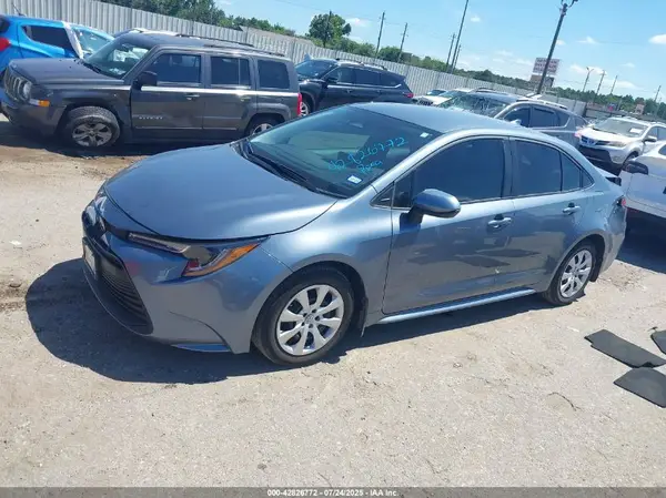 5YFB4MDE9SP237301 2025 TOYOTA COROLLA - Image 2