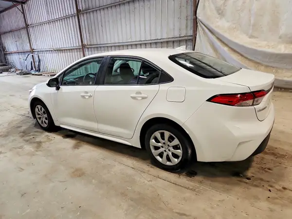 5YFB4MDE9SP242983 2025 TOYOTA COROLLA - Image 2