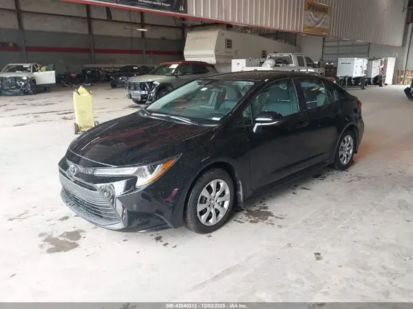 5YFB4MDE9SP246600 2025 TOYOTA COROLLA - Image 2