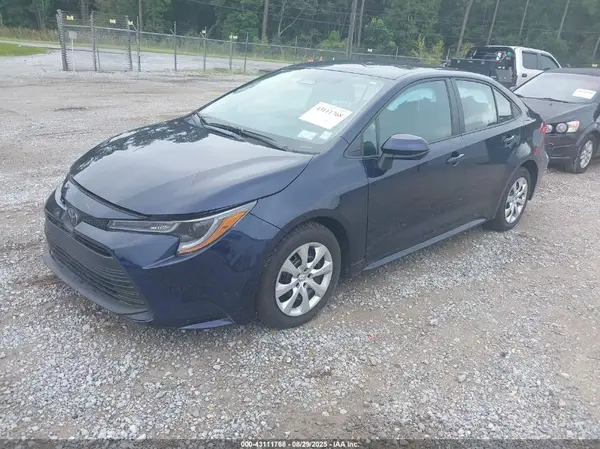 5YFB4MDE9SP257919 2025 TOYOTA COROLLA - Image 2