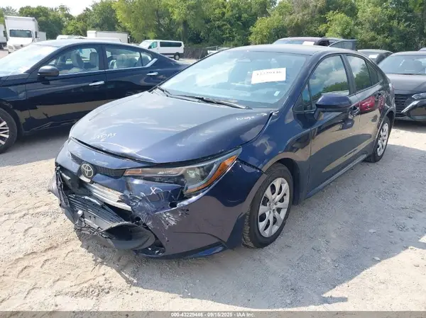 5YFB4MDE9SP258519 2025 TOYOTA COROLLA - Image 2