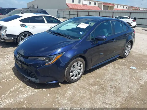 5YFB4MDE9SP259119 2025 TOYOTA COROLLA - Image 2