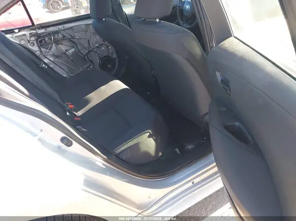 5YFB4MDE9SP268760 2025 TOYOTA COROLLA - Image 8