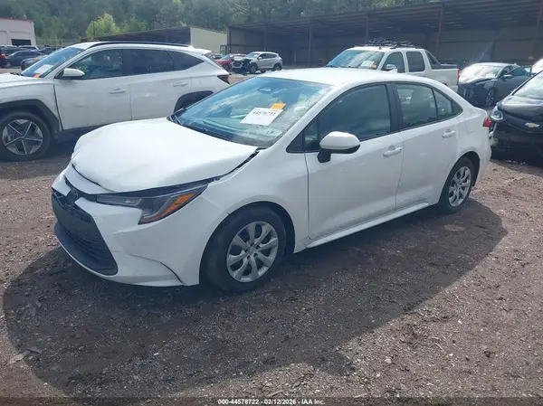 5YFB4MDE9SP268807 2025 TOYOTA COROLLA - Image 2