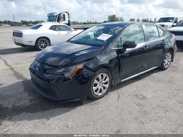 5YFB4MDE9SP274235 2025 TOYOTA COROLLA - Image 2