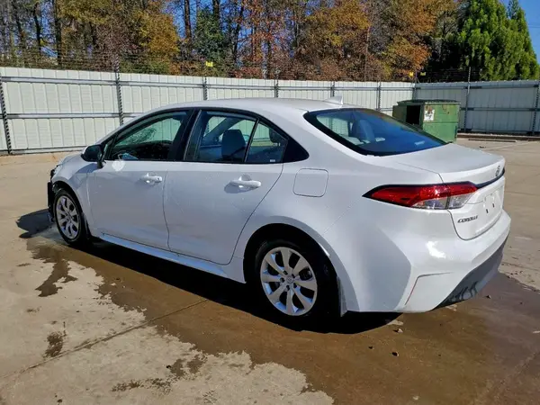 5YFB4MDE9SP275014 2025 TOYOTA COROLLA - Image 2