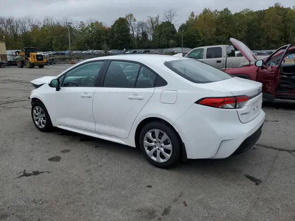 5YFB4MDE9SP289947 2025 TOYOTA COROLLA - Image 2