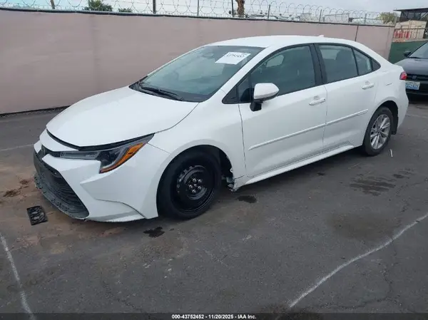 5YFB4MDE9SP297465 2025 TOYOTA COROLLA - Image 2