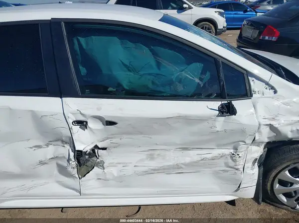 2025 TOYOTA COROLLA auction photo 6