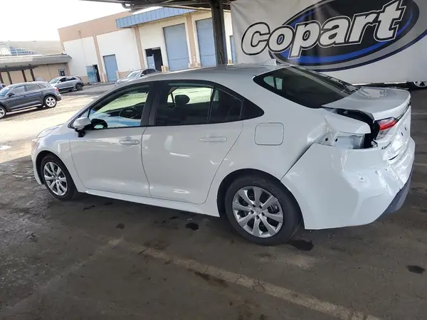 5YFB4MDE9SP307749 2025 TOYOTA COROLLA - Image 2