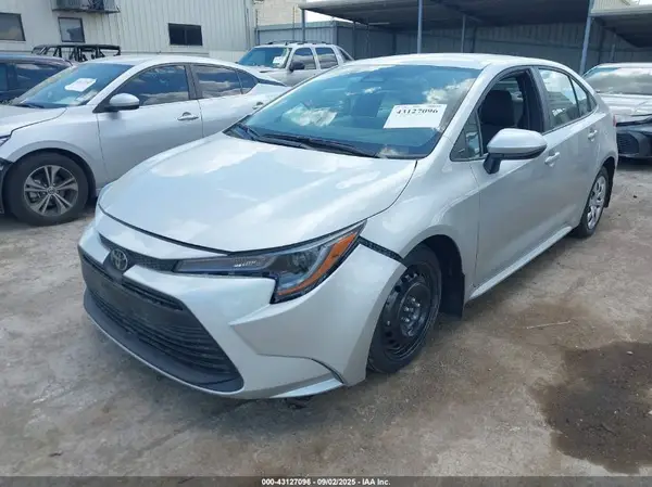 5YFB4MDE9SP317021 2025 TOYOTA COROLLA - Image 2