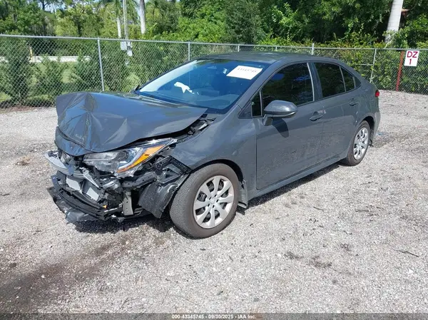 5YFB4MDE9SP329718 2025 TOYOTA COROLLA - Image 2