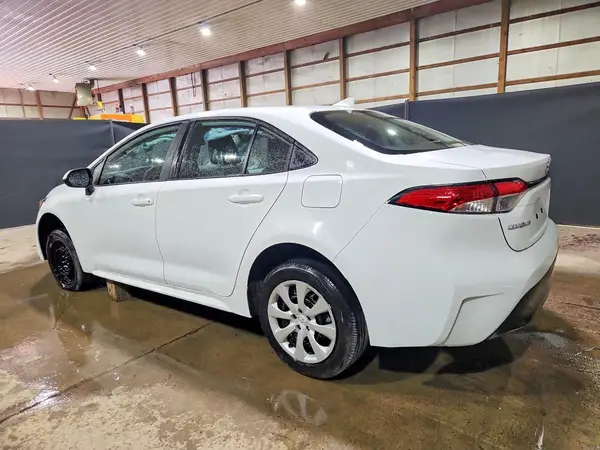 5YFB4MDE9SP338998 2025 TOYOTA COROLLA - Image 2