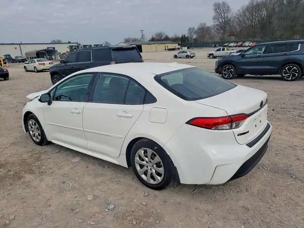 5YFB4MDE9SP339679 2025 TOYOTA COROLLA - Image 2