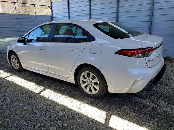 5YFB4MDE9SP357597 2025 TOYOTA COROLLA - Image 2