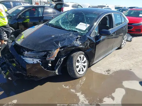 5YFB4MDE9TP367581 2026 TOYOTA COROLLA - Image 2