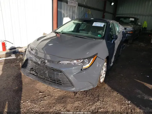 5YFB4MDE9TP373218 2026 TOYOTA COROLLA - Image 2