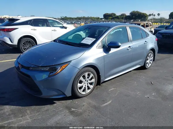 5YFB4MDE9TP374224 2026 TOYOTA COROLLA - Image 2