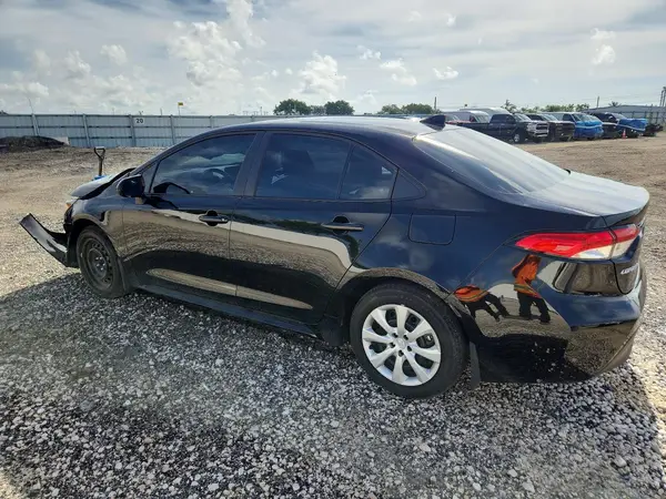 5YFB4MDE9TP375423 2026 TOYOTA COROLLA - Image 2