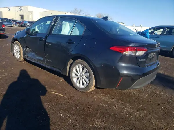 5YFB4MDE9TP403687 2026 TOYOTA COROLLA - Image 2
