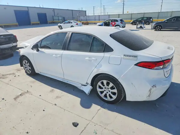 5YFB4MDE9TP456373 2026 TOYOTA COROLLA - Image 2