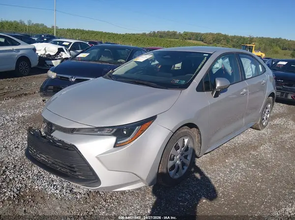 5YFB4MDEXPP000792 2023 TOYOTA COROLLA - Image 2