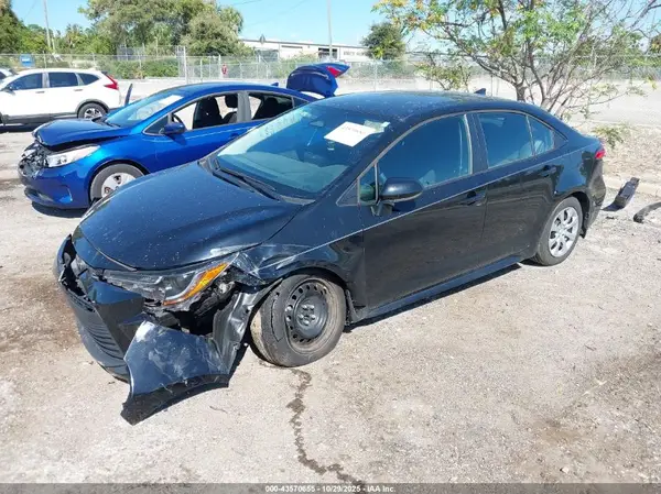 5YFB4MDEXPP034604 2023 TOYOTA COROLLA - Image 2