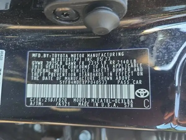 5YFB4MDEXPP040533 2023 TOYOTA COROLLA - Image 2