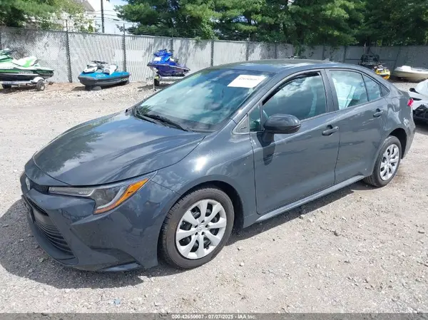 5YFB4MDEXPP052987 2023 TOYOTA COROLLA - Image 2