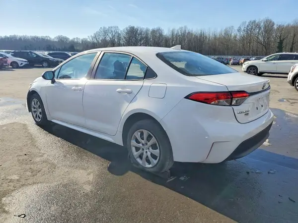 5YFB4MDEXPP058434 2023 TOYOTA COROLLA - Image 2