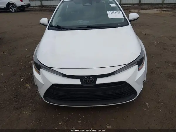 2023 TOYOTA COROLLA auction photo 6