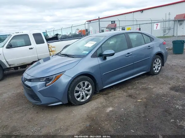 5YFB4MDEXRP084664 2024 TOYOTA COROLLA - Image 2