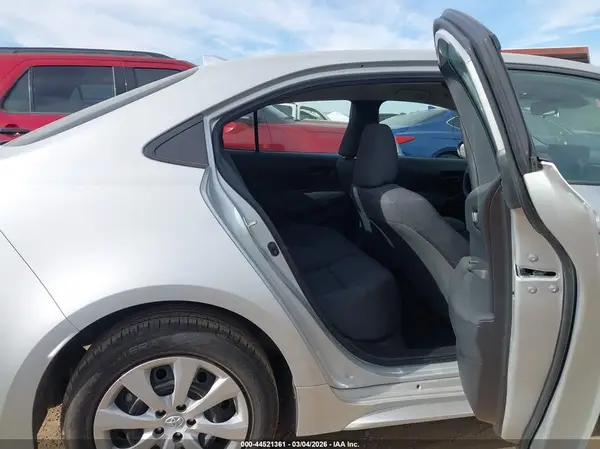 5YFB4MDEXRP087208 2024 TOYOTA COROLLA - Image 8