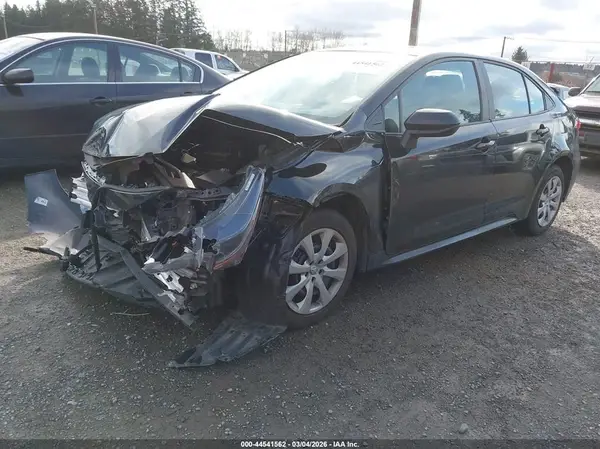 5YFB4MDEXRP099083 2024 TOYOTA COROLLA - Image 2