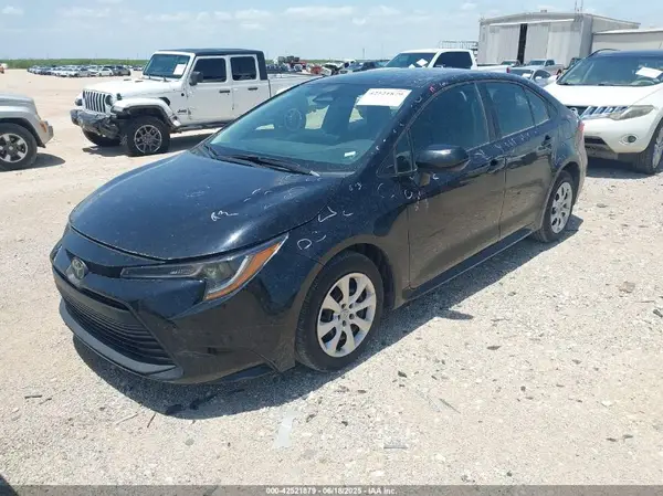 5YFB4MDEXRP104766 2024 TOYOTA COROLLA - Image 2