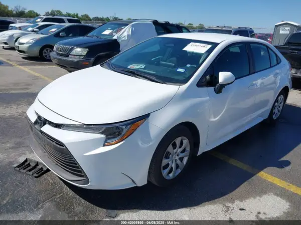 5YFB4MDEXRP117212 2024 TOYOTA COROLLA - Image 2