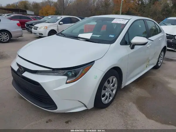 5YFB4MDEXRP140666 2024 TOYOTA COROLLA - Image 2