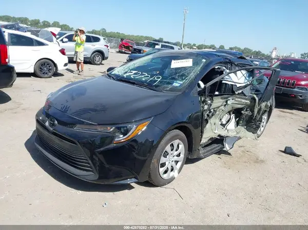 5YFB4MDEXRP163638 2024 TOYOTA COROLLA - Image 2