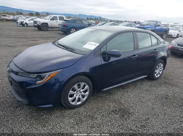 5YFB4MDEXRP164451 2024 TOYOTA COROLLA - Image 2