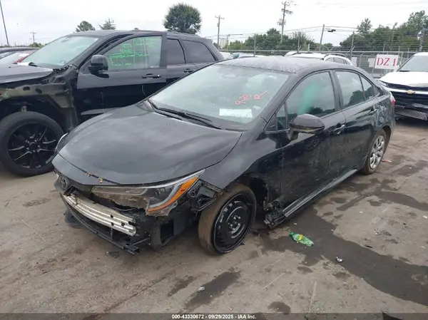 5YFB4MDEXRP179791 2024 TOYOTA COROLLA - Image 2