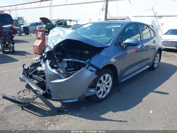 5YFB4MDEXRP182030 2024 TOYOTA COROLLA - Image 2