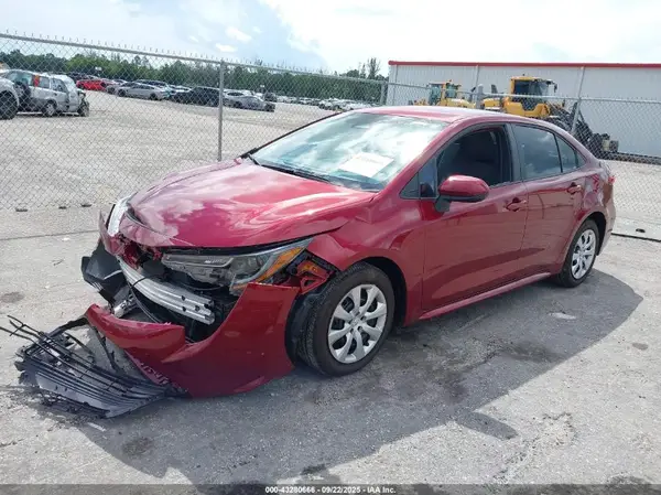 5YFB4MDEXRP187213 2024 TOYOTA COROLLA - Image 2