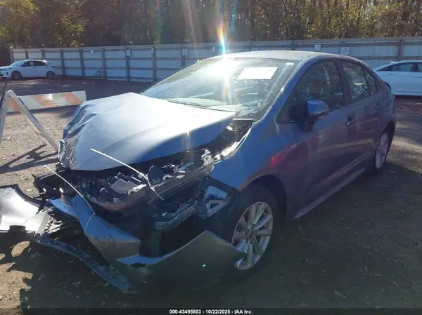 5YFB4MDEXRP190953 2024 TOYOTA COROLLA - Image 2