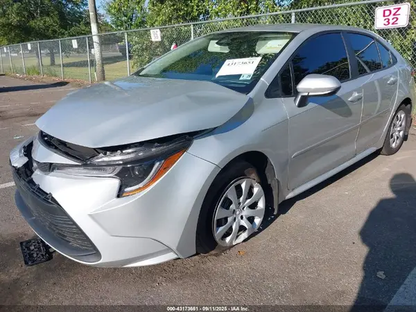 5YFB4MDEXRP208738 2024 TOYOTA COROLLA - Image 2