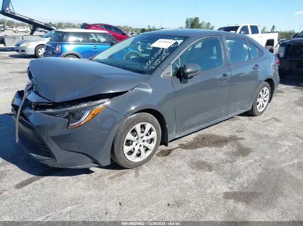 5YFB4MDEXRP210523 2024 TOYOTA COROLLA - Image 2